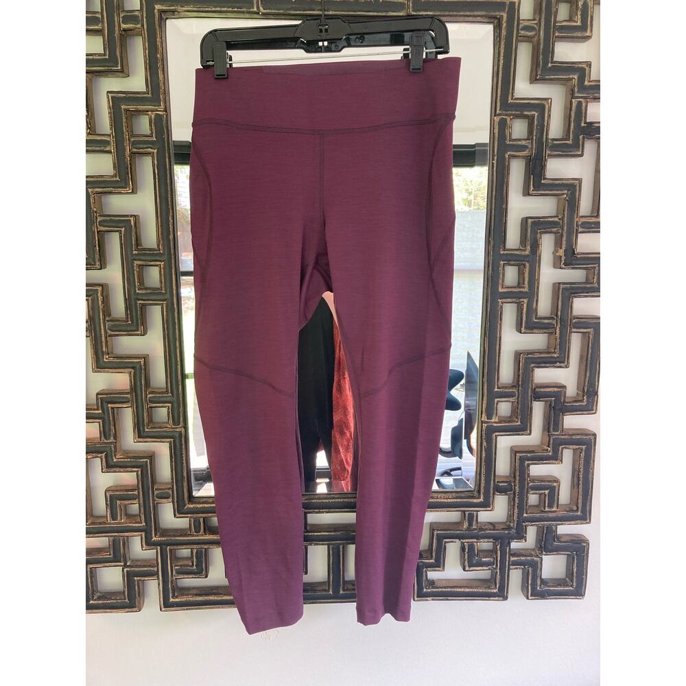 Outdoor Voices Leggings Size XL MoveFree 7/8 ~ Tech Sweat ~ Purple & Pristine!